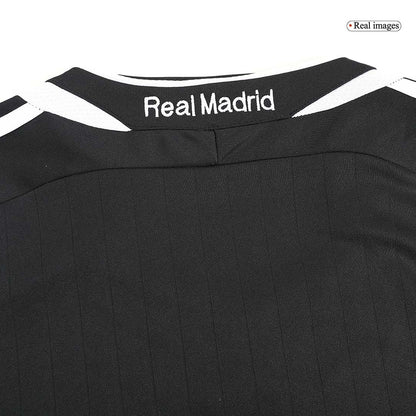 Retro SERGIO RAMOS #4 Real Madrid Mens Away Long Sleeve Soccer Jersey 2006/07 Black