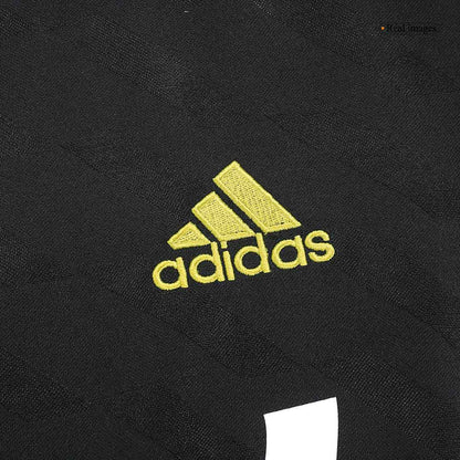 Retro Real Madrid Mens Away Soccer Jersey 2011/12 Black