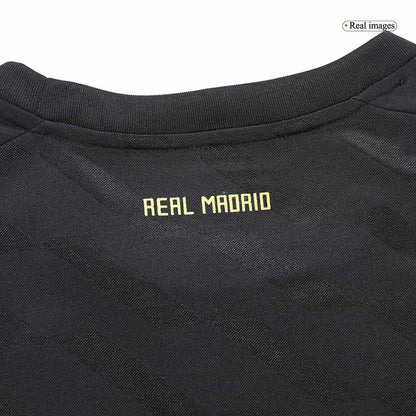 Retro Real Madrid Mens Away Soccer Jersey 2011/12 Black