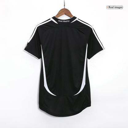 Retro Real Madrid Mens Away Soccer Jersey 2006/07 Black