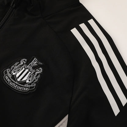 Newcastle United Mens Windbreaker Jacket 2025/26 Black
