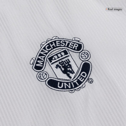 Retro Manchester United Mens Away Soccer Jersey 2000/01 White