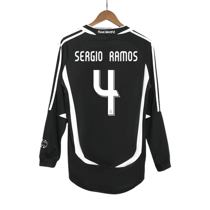 Retro SERGIO RAMOS #4 Real Madrid Mens Away Long Sleeve Soccer Jersey 2006/07 Black