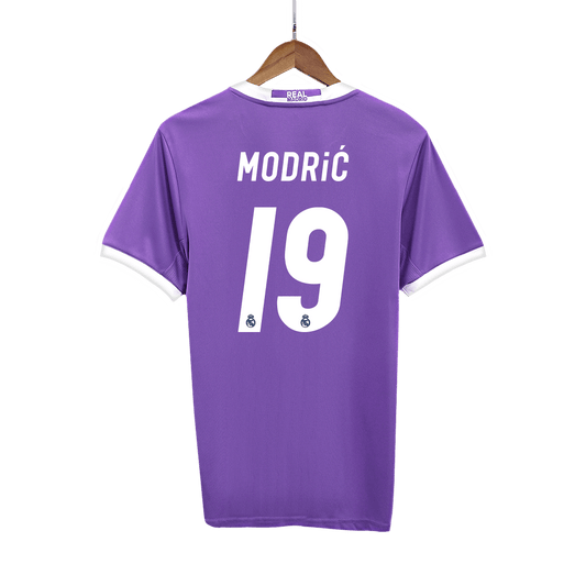 Retro MODRIĆ #19 Real Madrid Mens Away Soccer Jersey 2016/17 Purple