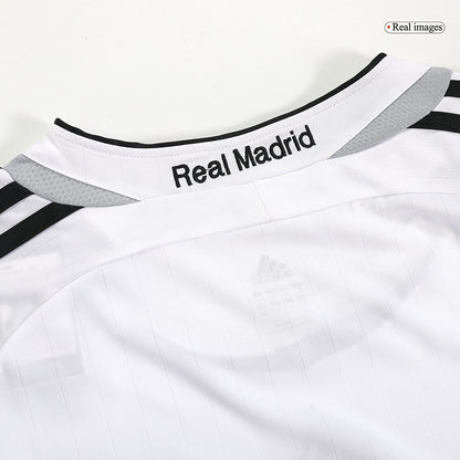Retro SERGIO RAMOS #4 Real Madrid Mens Home Soccer Jersey 2006/07 White