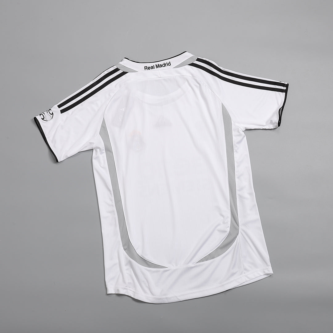 Retro Real Madrid Mens Home Soccer Jersey 2006/07 White