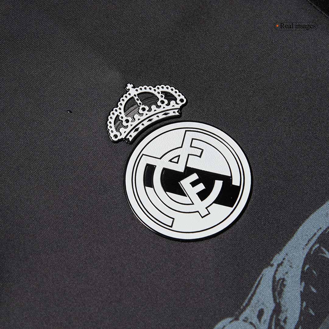 Retro MODRIĆ #19 Real Madrid Mens Third Away Soccer Jersey 2014/15 Black