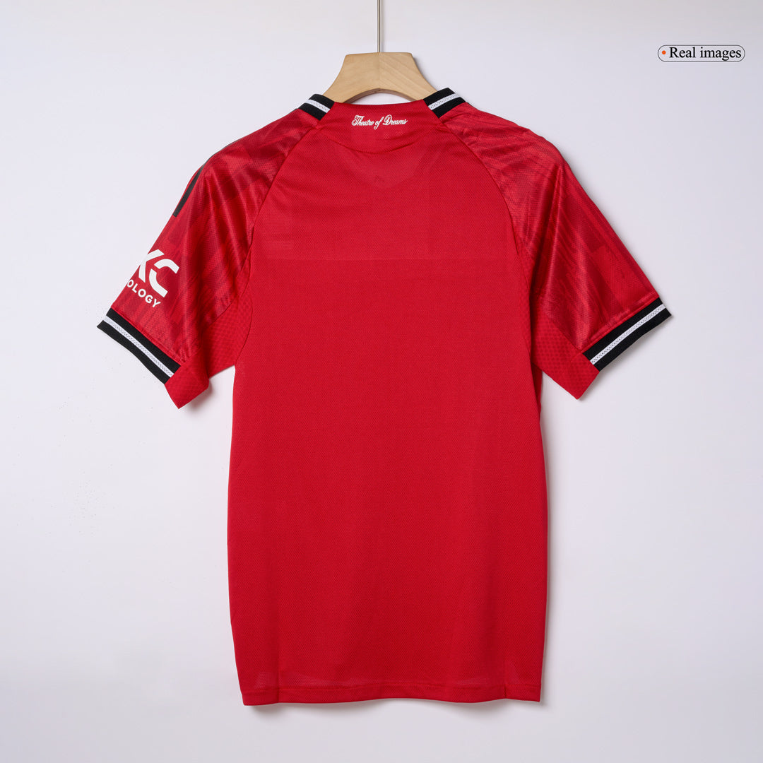 B.FERNANDES #8 Manchester United Mens Home Soccer Jersey 2025/26 Red - Player Version