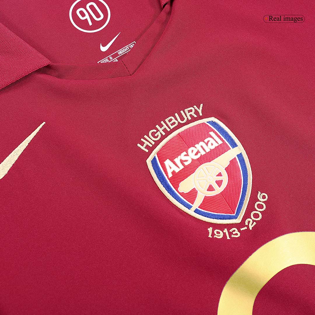 Retro BERGKAMP #10 Arsenal Mens Home Soccer Jersey 2005/06 Red