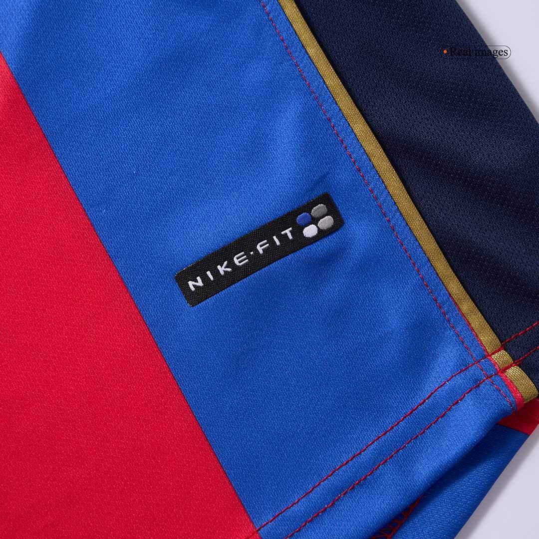 Retro XAVI #6 Barcelona Mens Home Soccer Jersey 2001/02 Red&Blue