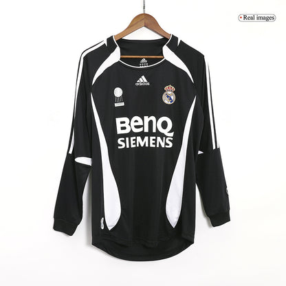 Retro BECKHAM #23 Real Madrid Mens Away Long Sleeve Soccer Jersey 2006/07 Black